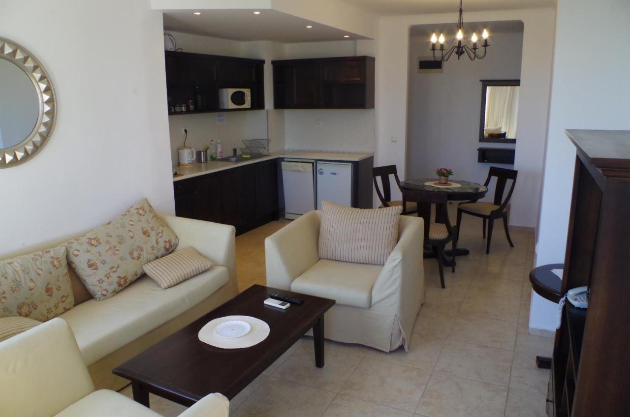 Beautiful 1St-Line Seaview Private Appartement In The Cliff Resort Obzor Exteriör bild